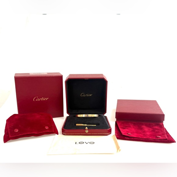 Cartier Love Bracelet 18K Yellow Gold Size 18 Full Set w/ Certificate - Picture 1 of 16